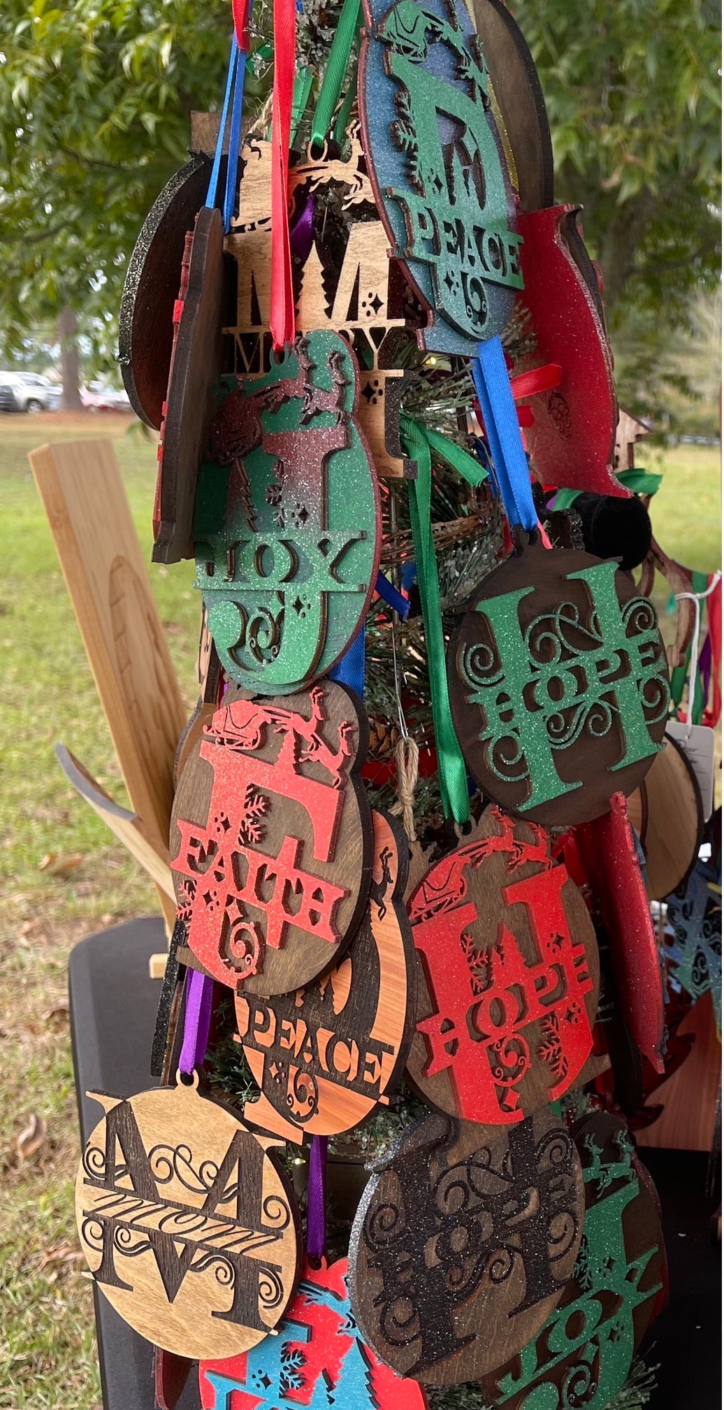 HOPE swirls ornament